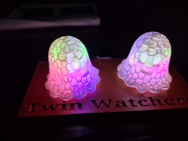 Nachtlicht Geister Twin Watchers
